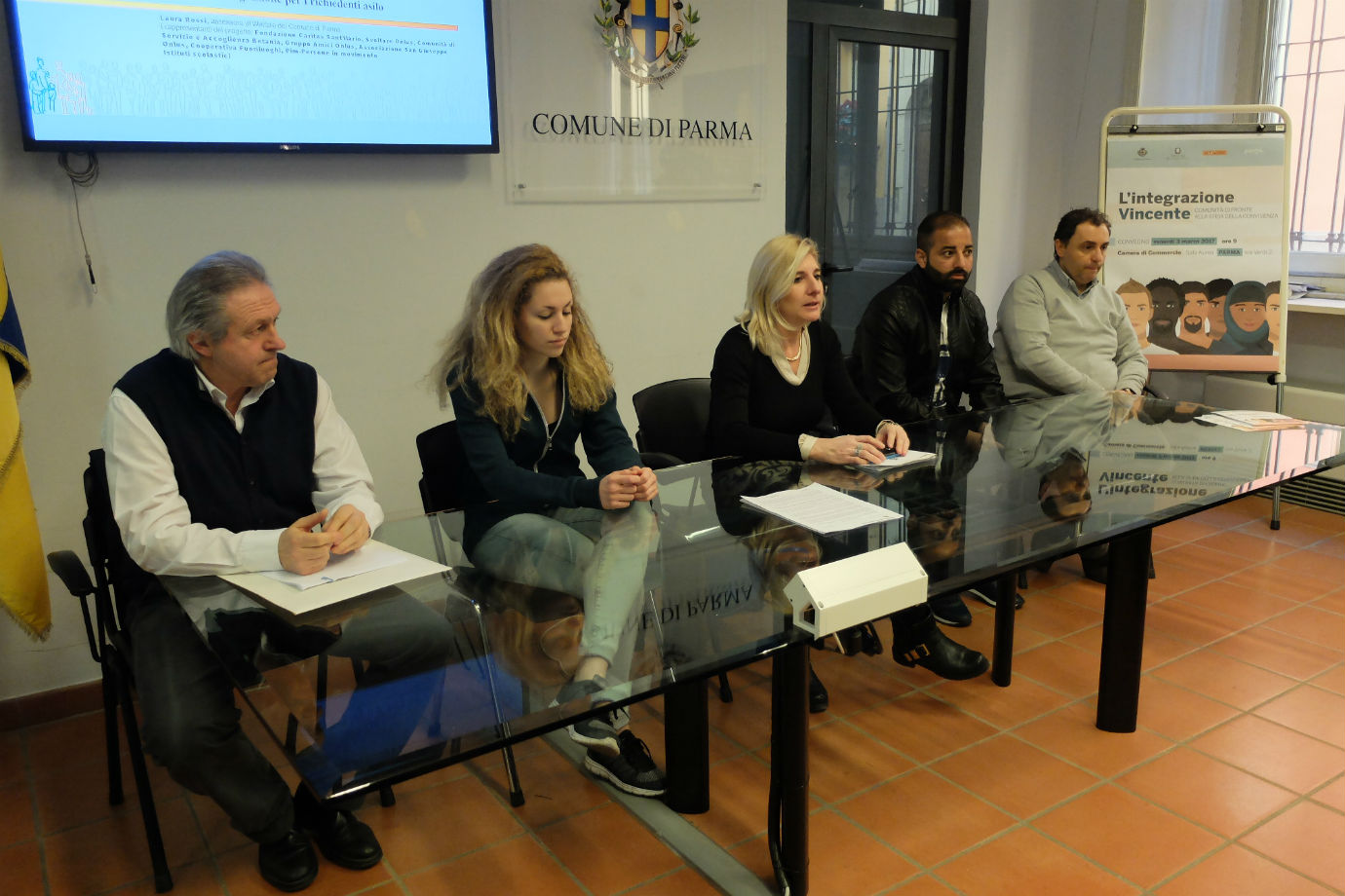 2017 03 01 rossi volontari a parma scuole w
