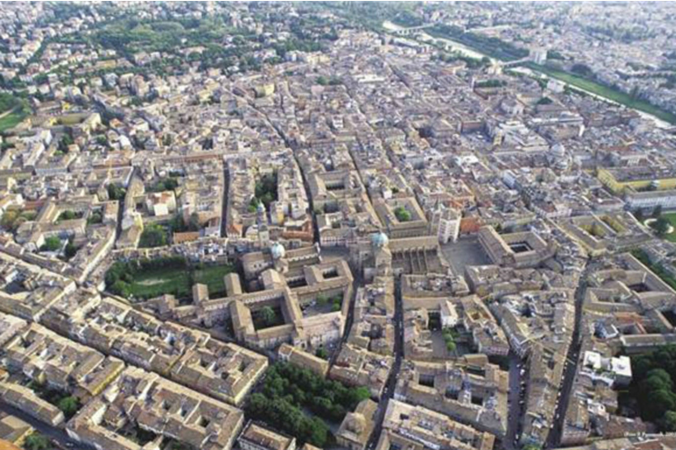 Parma dall'alto w