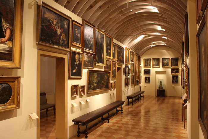 Pinacoteca_Stuard