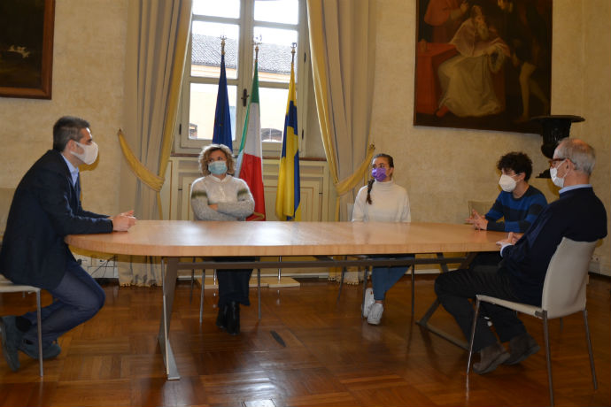 w1 Sindaco Seletti Studenti Romagnosi 3.jpg