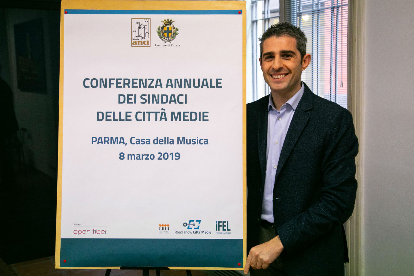 Pizzarotti Conferenza sindaci città medie w