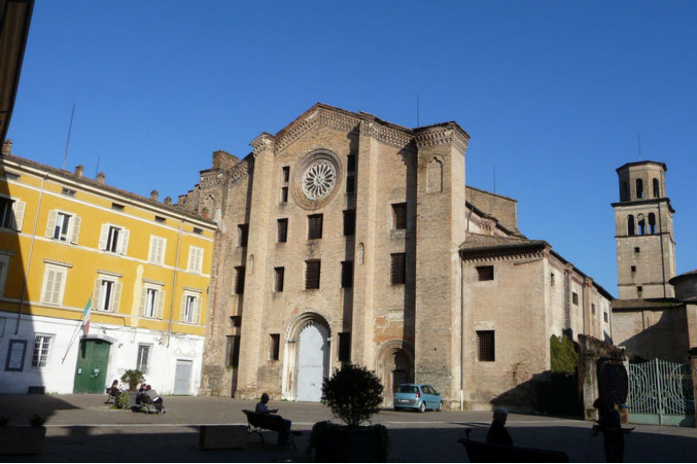 Piazzale san francesco w