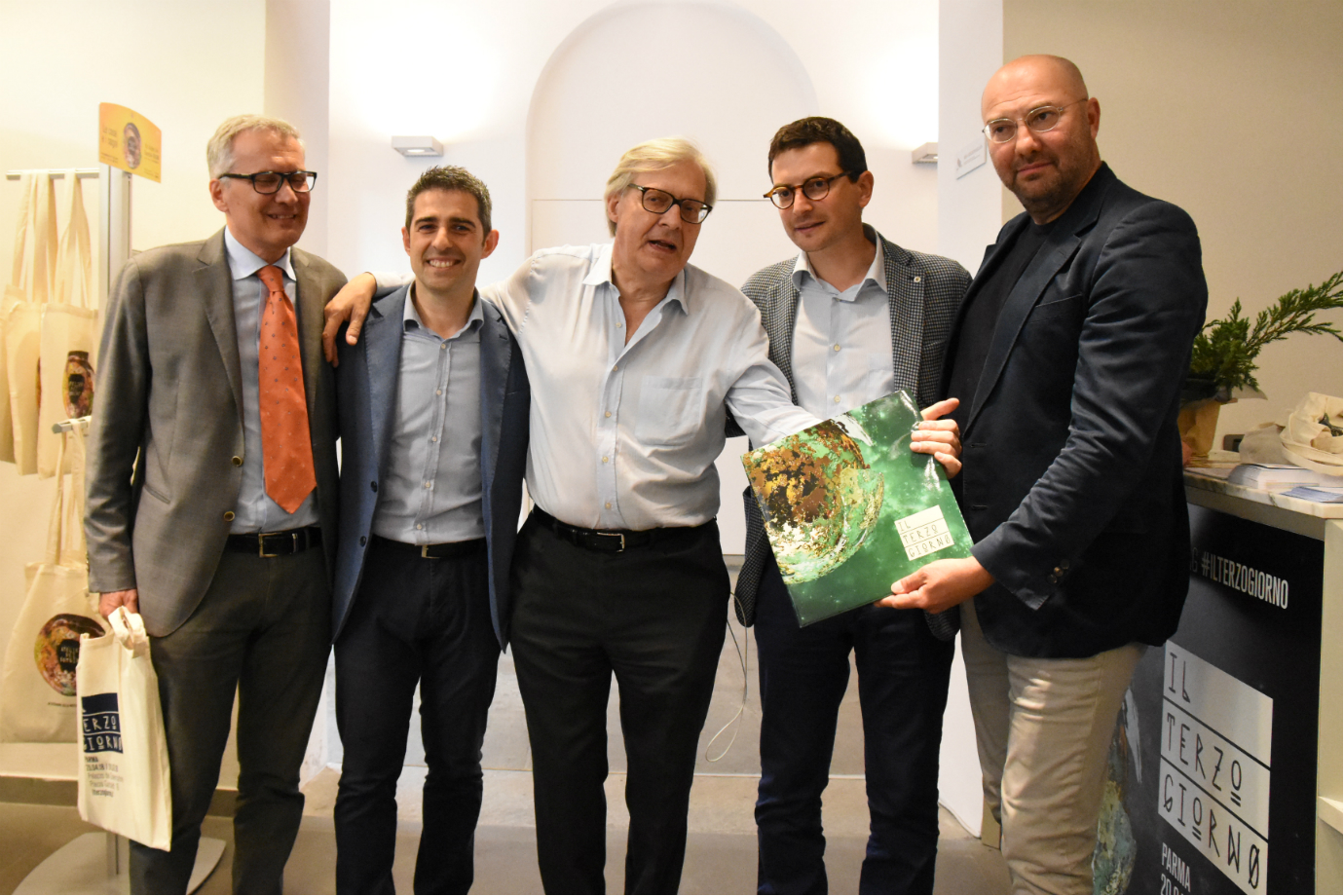 Sagarbi visita il Terzo Giorno 1