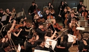 Musicisti della Oxford University Orchestra in concerto