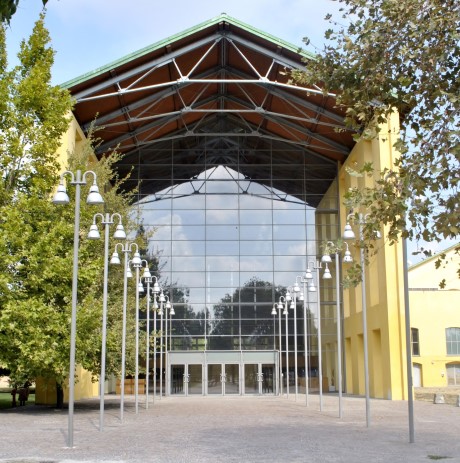 Auditorium Paganini.jpg