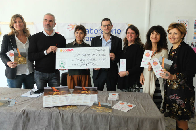2018 10 23 guerra donazione conad ingressi weekend al parco w