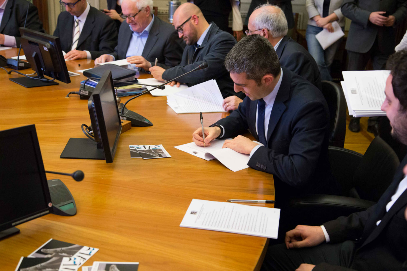 2016 04 14 Pizzarotti Ferraris firma protocollo Bicentenario Maria Luigia-2